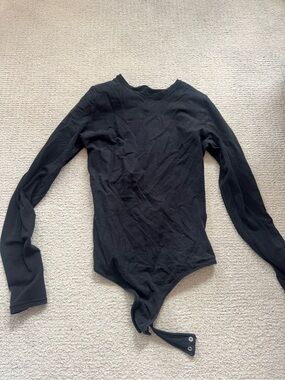 Quince Black Long-Sleeve Crewneck Bodysuit